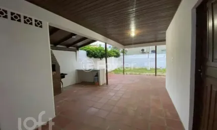 Casa com 4 quartos à venda na Rua Ruth Pereira, 283, Ingleses do Rio Vermelho, Florianópolis, 138 m2 por R$ 850.000