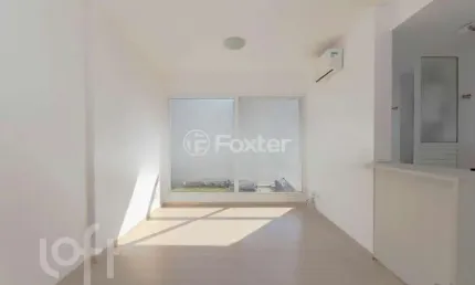 Apartamento com 2 quartos à venda na Rua Bezerra de Menezes, 623, Passo da Areia, Porto Alegre, 63 m2 por R$ 590.000