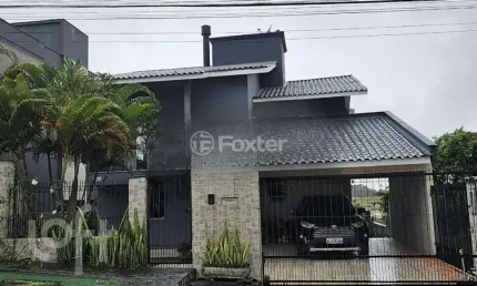 Casa com 3 quartos à venda na Rua dos Flamingos, 180, Pedra Branca, Palhoça, 218 m2 por R$ 1.800.000