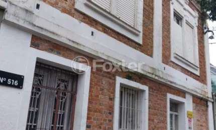 Casa com 4 quartos à venda na Rua Comendador Azevedo, 516/518, Floresta, Porto Alegre, 220 m2 por R$ 410.000
