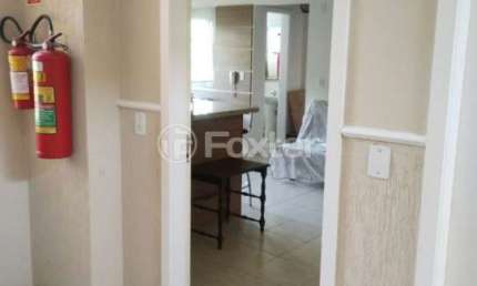 Apartamento com 2 quartos à venda na Rua Mura, 288, Guarujá, Porto Alegre, 55 m2 por R$ 230.000