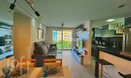 Apartamento com 2 quartos à venda na rua gutemberg, 101, petrópolis, porto alegre, 76 m2 por r$ 860.000