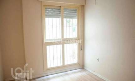 Apartamento com 2 quartos à venda na Avenida Coronel Gastão Haslocher Mazeron, 99, Medianeira, Porto Alegre, 54 m2 por R$ 270.000