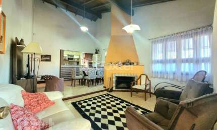 Casa com 3 quartos à venda na Rua Carlos Berner, 136, São Jorge, Novo Hamburgo, 183 m2 por R$ 529.000