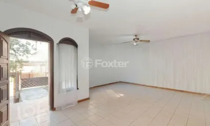 Casa com 3 quartos à venda na travessa nova trento, 112, tristeza, porto alegre, 310 m2 por r$ 900.000