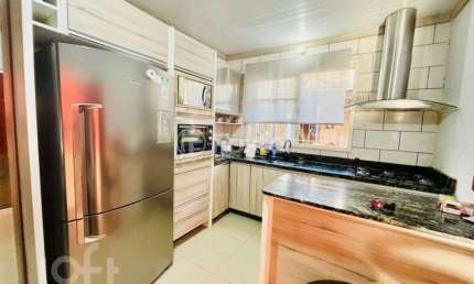 Casa com 2 quartos à venda na Rua Andrômeda, 87, Estância Velha, Canoas, 70 m2 por R$ 690.000