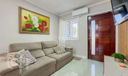 Casa com 2 quartos à venda na Rua Coronel João Pacheco de Freitas, 390, Jardim Itu Sabará, Porto Alegre, 101 m2 por R$ 590.000