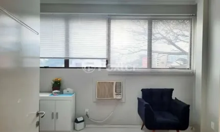 Sala comercial com 1 sala à venda na Avenida da Cavalhada, 2370, Cavalhada, Porto Alegre, 21 m2 por R$ 80.750