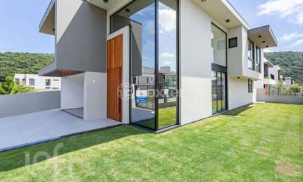 Casa com 3 quartos à venda na Rodovia Doutor Antônio Luiz Moura Gonzaga, 89, Rio Tavares, Florianópolis, 300 m2 por R$ 3.950.000