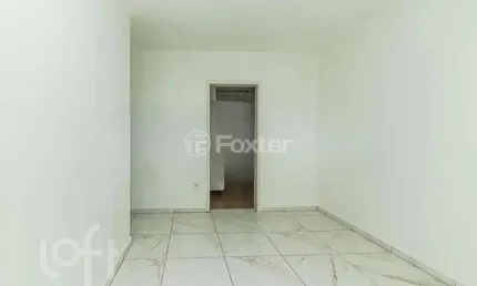 Apartamento com 2 quartos à venda na rua engenheiro alexandre martins da rosa, 120, humaitá, porto alegre, 50 m2 por r$ 180.000