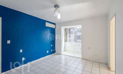 Apartamento com 2 quartos à venda na Avenida João Pessoa, 1375, Centro Histórico, Porto Alegre, 64 m2 por R$ 280.000
