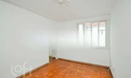 Apartamento com 2 quartos à venda na rua vinte de setembro, 437, azenha, porto alegre, 56 m2 por r$ 224.000