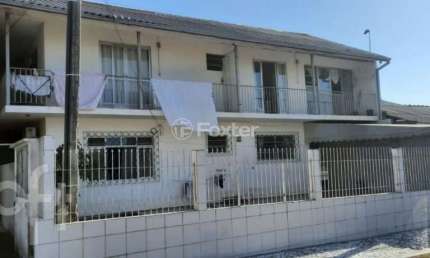 Casa com 3 quartos à venda na Rua Manoel Domingos do Nascimento, 224, Serraria, São José, 90 m2 por R$ 800.000