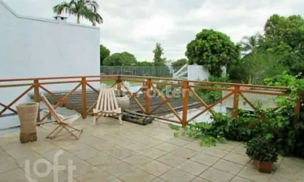 Casa com 6 quartos à venda na rua padre joão batista reus, 708, vila conceição, porto alegre, 408 m2 por r$ 1.500.000