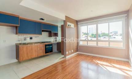 Apartamento com 3 quartos à venda na Avenida Otto Niemeyer, 1006, Tristeza, Porto Alegre, 70 m2 por R$ 495.000
