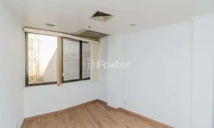 Sala comercial com 1 sala à venda na rua tobias da silva, 137, moinhos de vento, porto alegre, 26 m2 por r$ 248.000