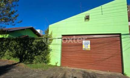 Casa com 2 quartos à venda na Rua Ilhéus, 11, Nossa Senhora das Graças, Canoas, 320 m2 por R$ 560.000