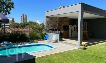 Casa com 3 quartos à venda na Rua Felipe Bernd, 113, Rio Branco, Novo Hamburgo, 271 m2 por R$ 1.350.000