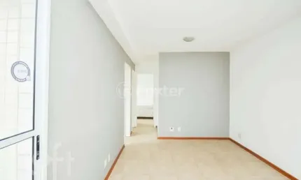 Apartamento com 2 quartos à venda na rua doutor campos velho, 1756, cristal, porto alegre, 50 m2 por r$ 330.000