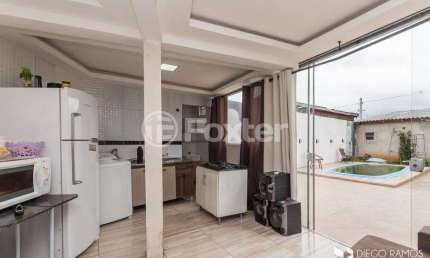 Casa com 2 quartos à venda na Rua Raul Cauduro, 150, Mário Quintana, Porto Alegre, 80 m2 por R$ 165.000