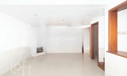 Casa com 3 quartos à venda na rua baldoino bottini, 380, hípica, porto alegre, 220 m2 por r$ 690.000