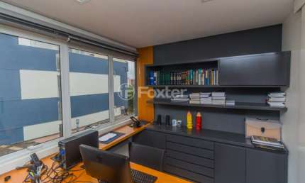 Sala comercial com 2 salas à venda na Rua Washington Luiz, 1010, Centro Histórico, Porto Alegre, 74 m2 por R$ 745.000