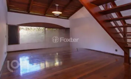Casa com 4 quartos à venda na Rua Doutor João Simplício Alves de Carvalho, 527, Vila Ipiranga, Porto Alegre, 359 m2 por R$ 1.900.000