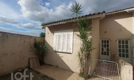 Casa em condomínio fechado com 2 quartos à venda na Rua Ilhéus, 175, Novo Mundo, Gravataí, 44 m2 por R$ 155.000
