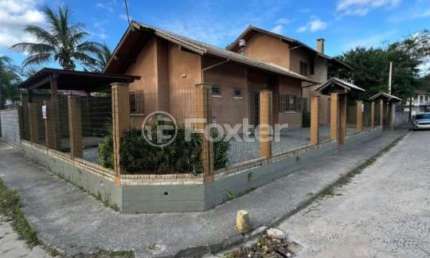 Casa com 4 quartos à venda na Rua da Amizade, 208, Pinheira, Palhoça, 160 m2 por R$ 980.000