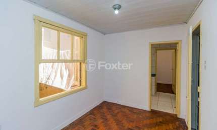 Apartamento com 3 quartos à venda na Rua Duque de Caxias, 1379, Centro Histórico, Porto Alegre, 48 m2 por R$ 170.000