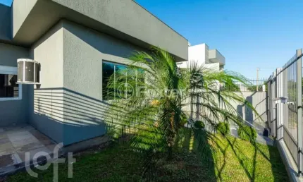Casa com 2 quartos à venda na Rua das Gérberas, 275, Parque da Matriz, Gravataí, 117 m2 por R$ 590.000