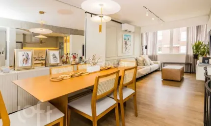 Apartamento com 2 quartos à venda na Rua Tito Lívio Zambecari, 323, Mont Serrat, Porto Alegre, 82 m2 por R$ 1.000.000