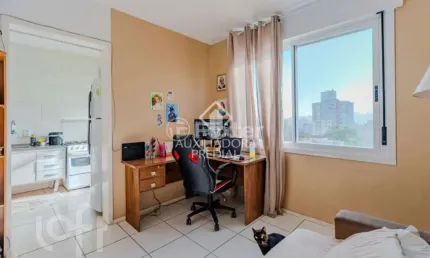 Apartamento com 1 quarto à venda na Rua Luiz de Camões, 426, Santo Antônio, Porto Alegre, 41 m2 por R$ 220.000