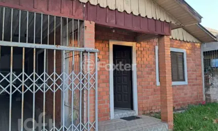 Casa com 2 quartos à venda na Rua Capiberibe, 139, Igara, Canoas, 70 m2 por R$ 479.000