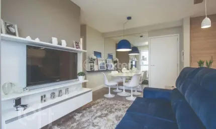Apartamento com 2 quartos à venda na Rua Airton Ferreira da Silva, 295, Farrapos, Porto Alegre, 50 m2 por R$ 338.000