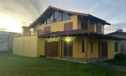 Casa com 4 quartos à venda na Rua Amazonas, 2890, Nova Tramandaí, Tramandaí, 208 m2 por R$ 760.000