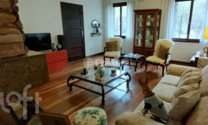 Casa com 3 quartos à venda na Rua Doutor João Simplício Alves de Carvalho, 515, Vila Ipiranga, Porto Alegre, 330 m2 por R$ 1.700.000