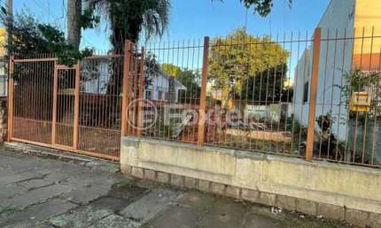 Terreno à venda na Avenida Benno Mentz, 1615, Vila Ipiranga, Porto Alegre, 300 m2 por R$ 500.000
