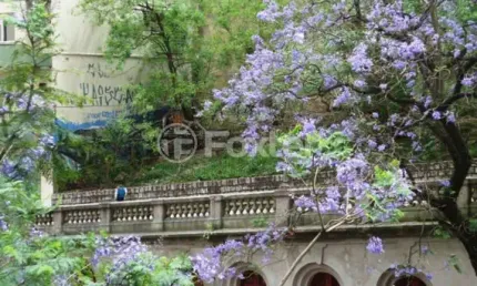 Terreno à venda na avenida borges de medeiros, 865, centro histórico, porto alegre, 200 m2 por r$ 600.000
