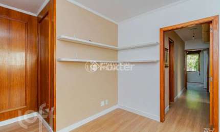 Apartamento com 3 quartos à venda na Rua Carazinho, 145, Petrópolis, Porto Alegre, 95 m2 por R$ 520.000