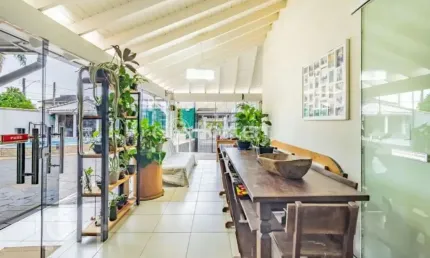 Casa com 3 quartos à venda na Rua dos Cardeais, 288, Diva Lessa de Jesus, Gravataí, 340 m2 por R$ 1.100.000