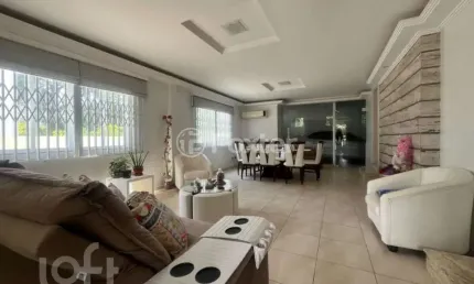 Casa com 6 quartos à venda na Rua Frontino Manoel Geremias, 80, Carvoeira, Florianópolis, 282 m2 por R$ 3.550.000