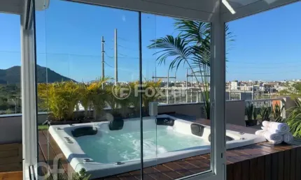 Cobertura com 2 quartos à venda na rua luiz elias daux, 1489, ingleses do rio vermelho, florianópolis, 54 m2 por r$ 880.000