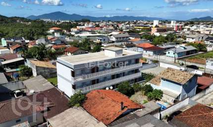 Casa com 18 quartos à venda na Rua João Carlos Espíndola, 126, Barra do Aririú, Palhoça, 583 m2 por R$ 3.074.000