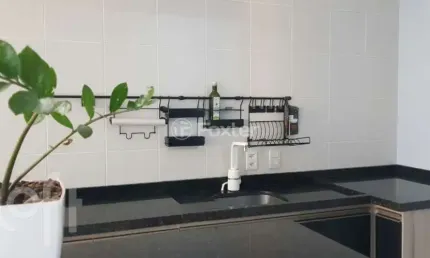 Apartamento com 3 quartos à venda na Avenida Bento Gonçalves, 1515, Santo Antônio, Porto Alegre, 66 m2 por R$ 398.000