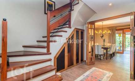 Casa em condomínio fechado com 3 quartos à venda na Rua Osório Tuyuty de Oliveira Freitas, 120, Três Figueiras, Porto Alegre, 313 m2 por R$ 3.990.000