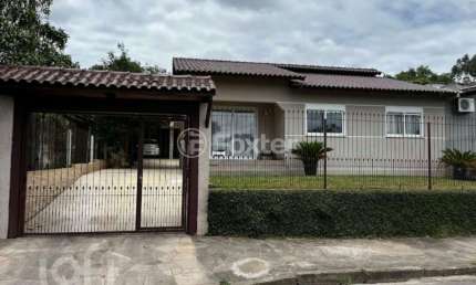 Casa com 3 quartos à venda na Rua Antônio José de Santana, 189, Lomba do Pinheiro, Porto Alegre, 164 m2 por R$ 549.990