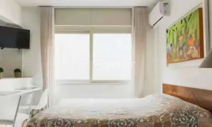 Apartamento com 1 quarto à venda na Rua Demétrio Ribeiro, 680, Centro Histórico, Porto Alegre, 24 m2 por R$ 212.000