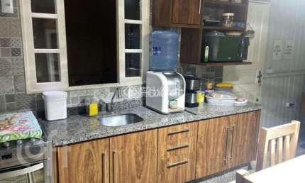 Casa com 2 quartos à venda na Rua Medeiros, 615, Enseada de Brito, Palhoça, 140 m2 por R$ 550.000