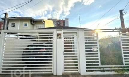 Casa com 3 quartos à venda na Rua dos Pardais, 130, Igara, Canoas, 113 m2 por R$ 880.000